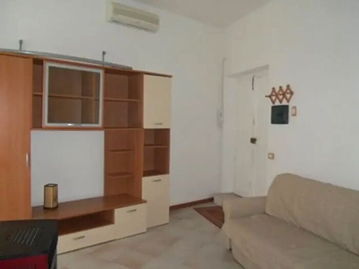 Appartamento trilocale in affitto in Via Cairoli, Viterbo