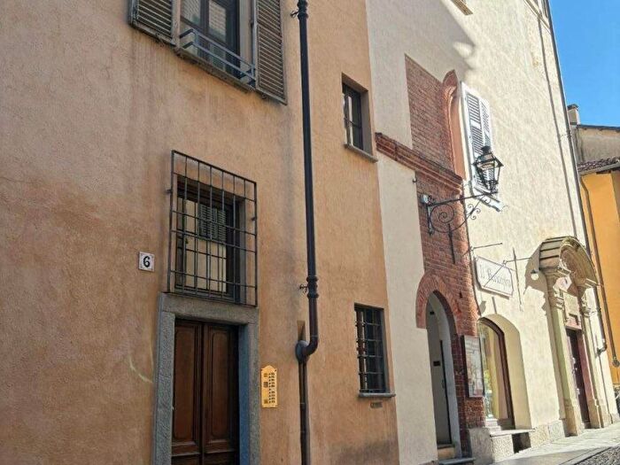 Appartamento quadrilocale in affitto in Via Deodata, Centro, Saluzzo