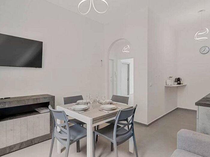 Appartamento trilocale in affitto in Via Cristoforo Colombo, Centro Storico, La Spezia