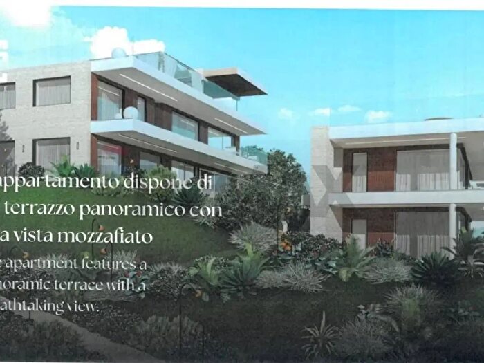 Appartamento quadrilocale in vendita in Toscolano Maderno