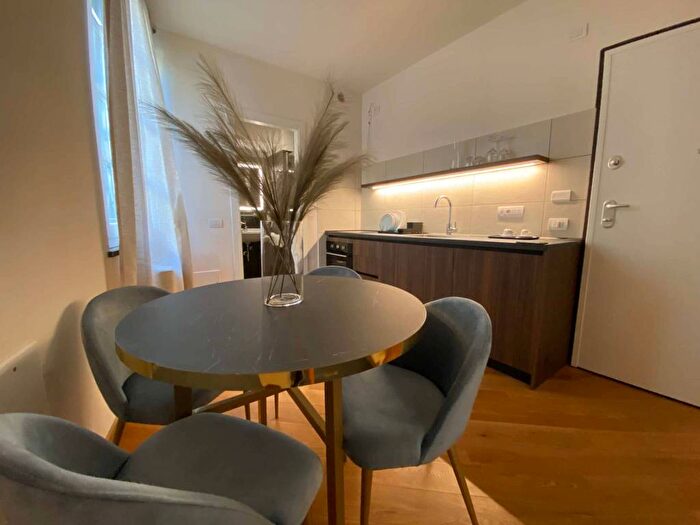 Appartamento monolocale in affitto in Via degli Orefici, Caricamento, Genova