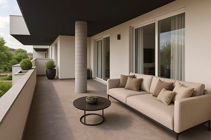 Appartamento quadrilocale in vendita in Via Sestri Levante, Parma