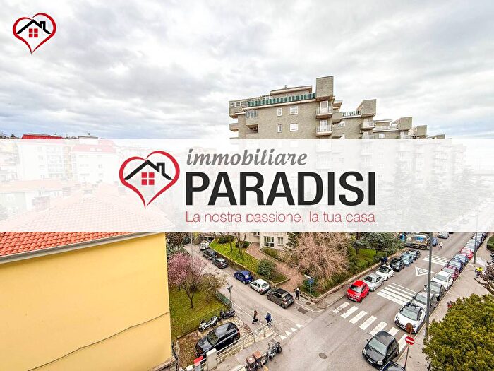 Appartamento trilocale in affitto in Via Capodistria, Chiarbola Ponziana, Trieste