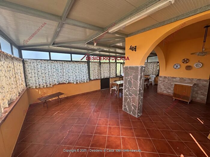 Casa quadrilocale in vendita in Bagheria