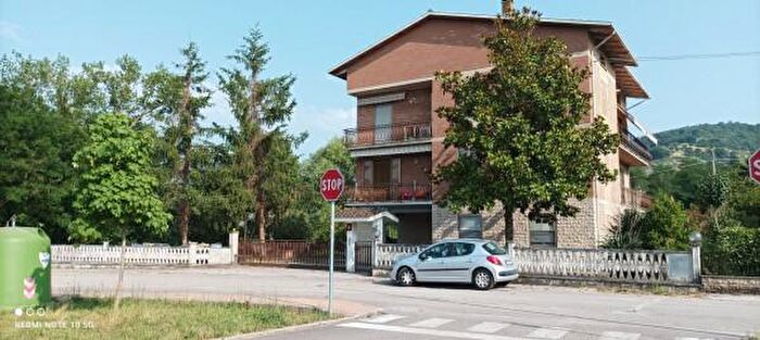 Appartamento quadrilocale in vendita in Via della Signoria, Torgiano