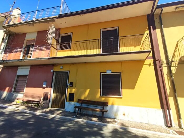 Appartamento con 5 locali in vendita in Via Pietà, Luogosano