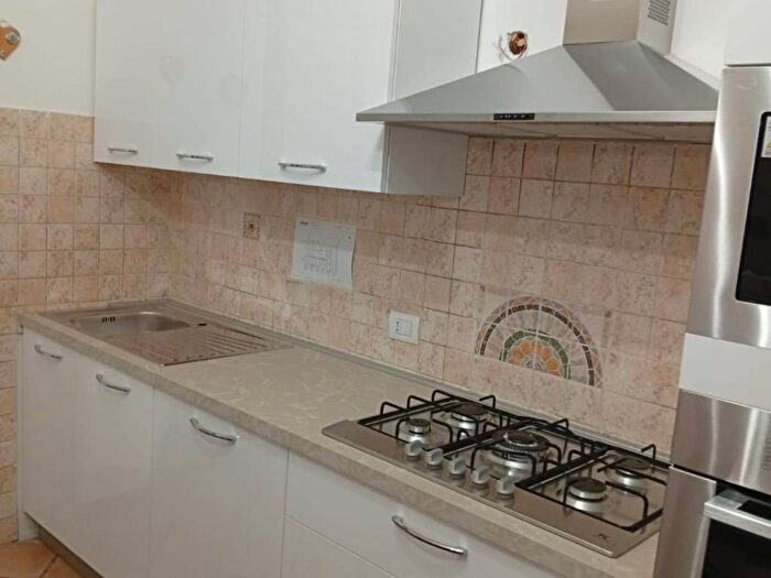 Appartamento trilocale in affitto in Viale Cappuccini, Centro, Casalpusterlengo