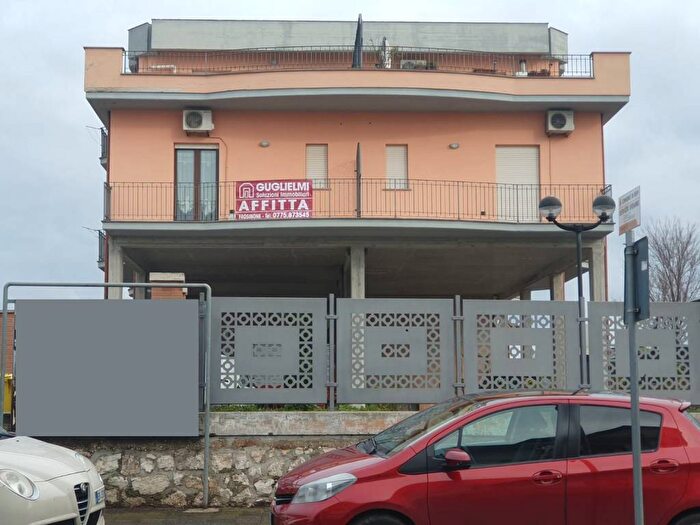 Appartamento con 6 locali in affitto in Via San Giovanni, Ripi