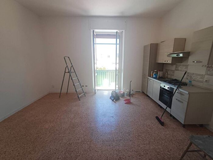 Appartamento trilocale in affitto in Via Redipuglia, Is Mirrionis, Cagliari