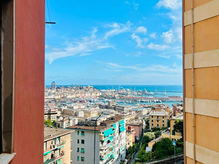 Appartamento bilocale in affitto in Via Bari, San Teodoro, Genova