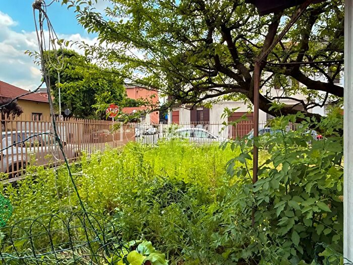 Appartamento trilocale in vendita in Via Oberdan, Seregno