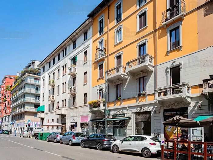 Appartamento bilocale in vendita in Via Palestrina, Milano