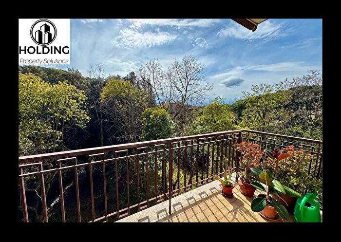 Appartamento trilocale in vendita in Via di Scorticabove, Roma