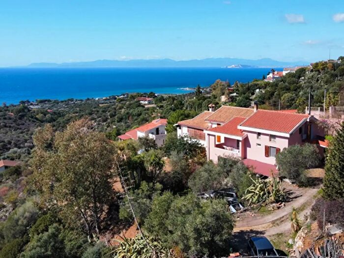 Casa con 5 locali in vendita in Salmagi, Quartu SantElena