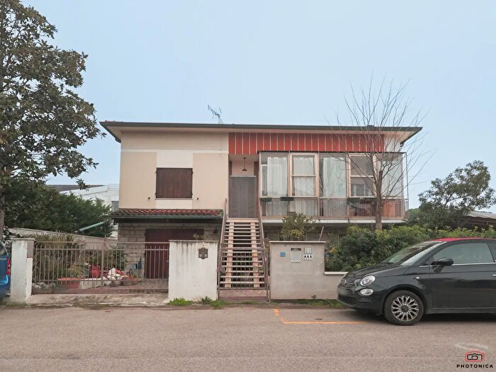 Appartamento quadrilocale in vendita in Via Galilei, Cervia