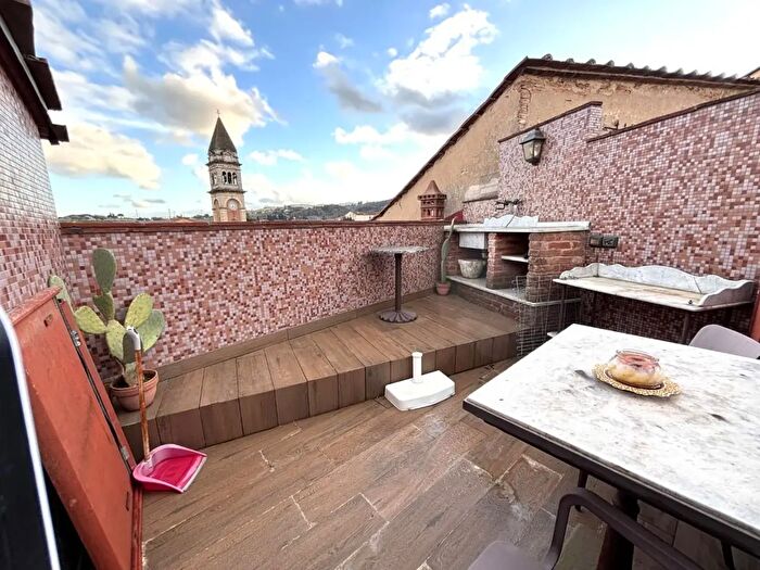 Casa con 5 locali in vendita in Casciana Terme Lari