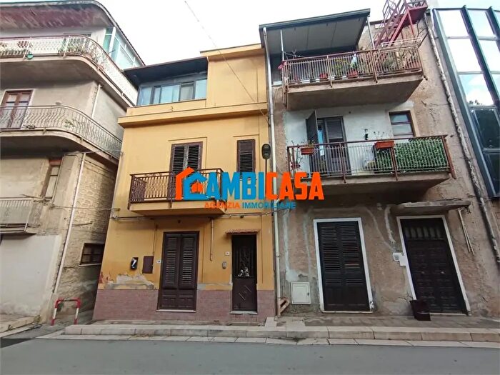 Appartamento trilocale in vendita in Villabate