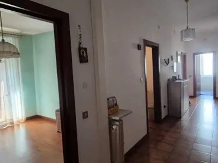 Appartamento trilocale in vendita in Via Piave, Bolzano
