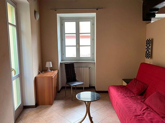 Appartamento monolocale in affitto in Vicolo Termine, Centro, Pinerolo