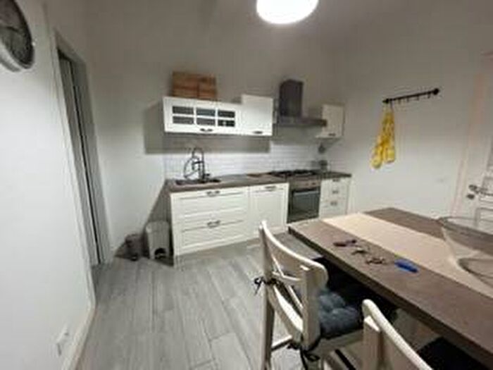 Appartamento trilocale in affitto in Via Taglio, Centro Storico, Modena