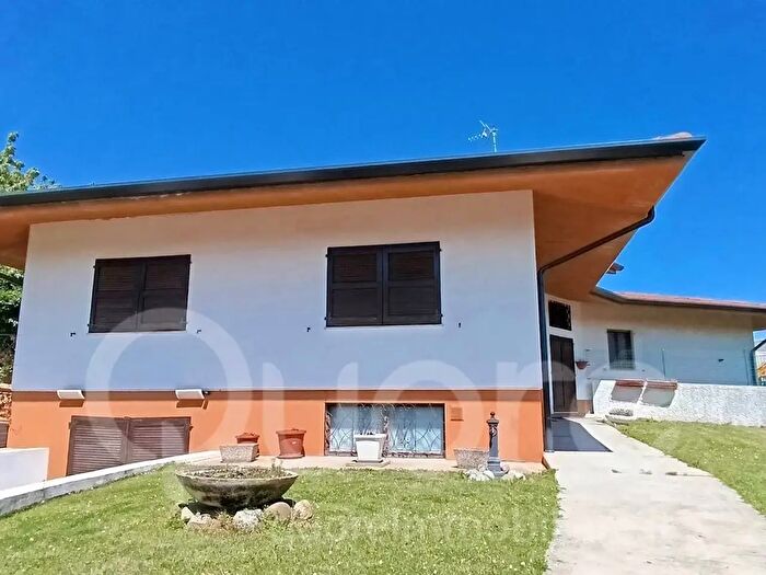 Casa con 6 locali in vendita in Via Divisione Julia, Mortegliano