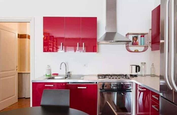 Appartamento trilocale in affitto in Via Valsugana, Ripamonti Fondazione Prada, Milano