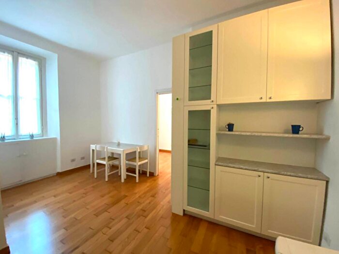 Appartamento bilocale in affitto in Via Correggio, Amendola Buonarroti, Milano