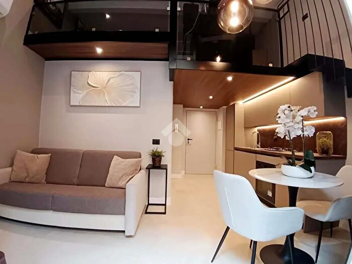 Appartamento bilocale in vendita in Via Matteo Renato Imbriani, Napoli