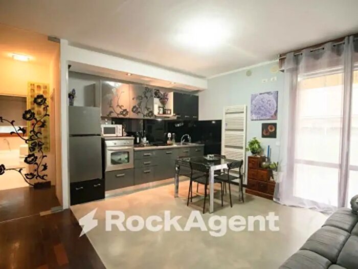 Appartamento trilocale in vendita in Via Arno, Rimini