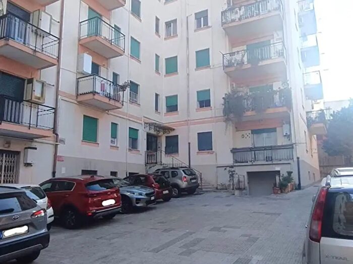 Appartamento quadrilocale in vendita in Via Cardinale Giuseppe Guarino, Messina