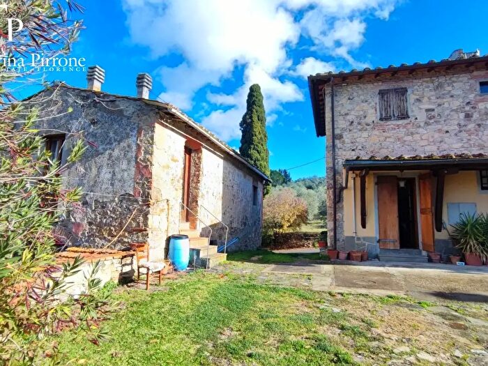 Casa con 6 locali in vendita in Via SantAndrea a Morgiano, Bagno A Ripoli