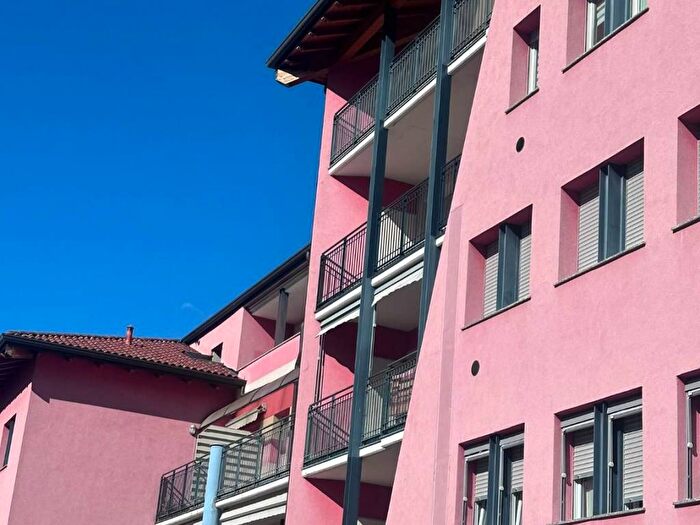 Appartamento bilocale in affitto in Via Cesare Battisti, Centro, Calolziocorte