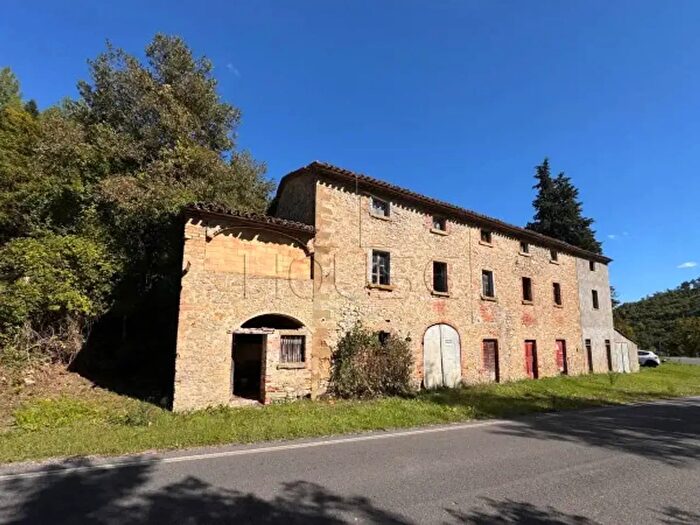 Casa con 6 locali in vendita in Monte Santa Maria Tiberina