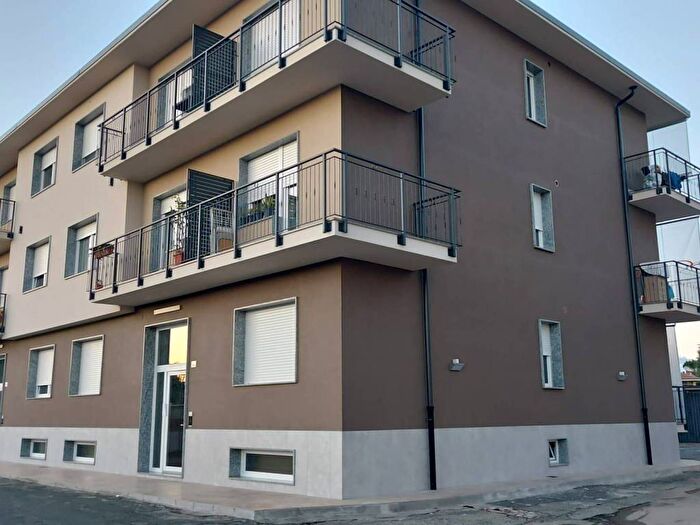 Appartamento bilocale in affitto in Viale Italia, Centro, Leinì