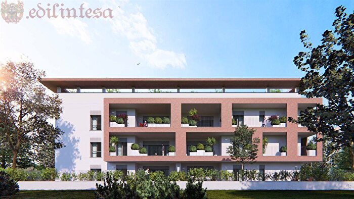 Appartamento quadrilocale in vendita in Via Gian Lorenzo Bernini, Monza