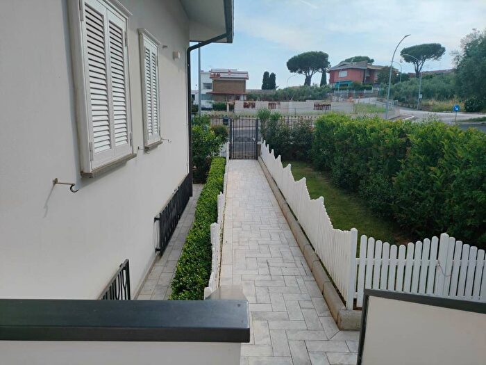 Appartamento bilocale in affitto in Via delle Tamerici, Ovest Campi Alti, Follonica