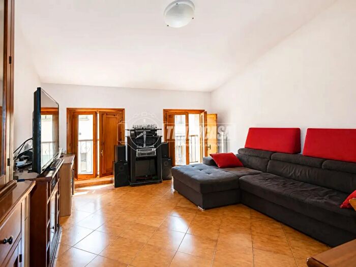 Appartamento trilocale in vendita in Montecchio Emilia