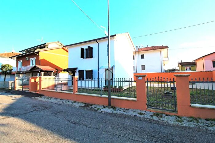 Casa trilocale in vendita in Via Ranto II, Gatteo