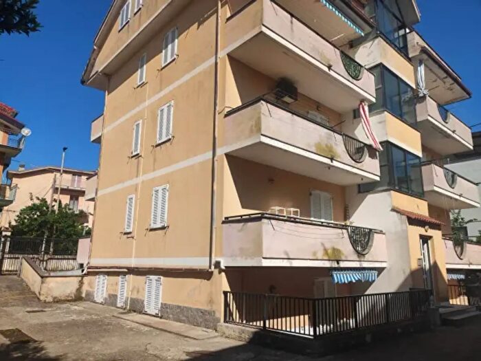 Appartamento trilocale in vendita in Via San Paolo, Ascea