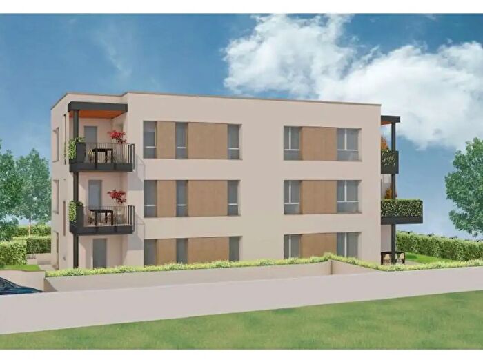 Appartamento con 5 locali in vendita in Via Alcide De Gasperi, Scandiano