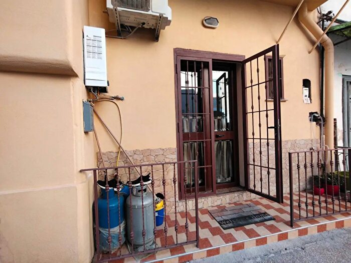 Appartamento bilocale in vendita in Vicolo Mendicicomio, Santa Maria Capua Vetere