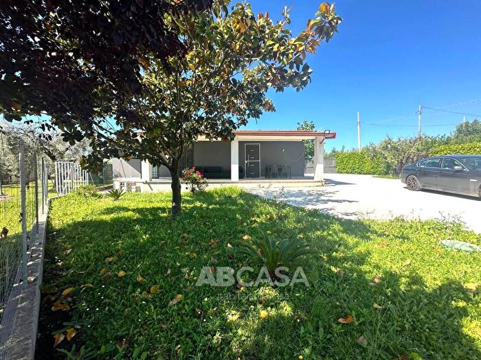 Casa quadrilocale in affitto in Via Piazza di Mario, Appia Sud, Velletri