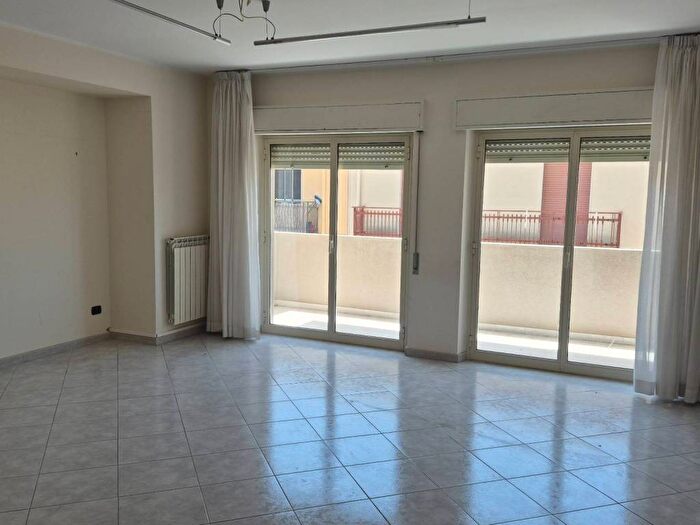 Appartamento quadrilocale in affitto in Via Eraclea, Centro, Trapani