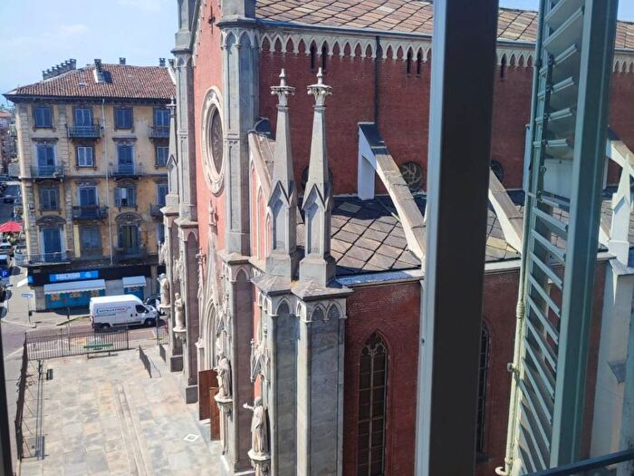 Appartamento trilocale in affitto in Via Santa Giulia, Vanchiglia, Torino