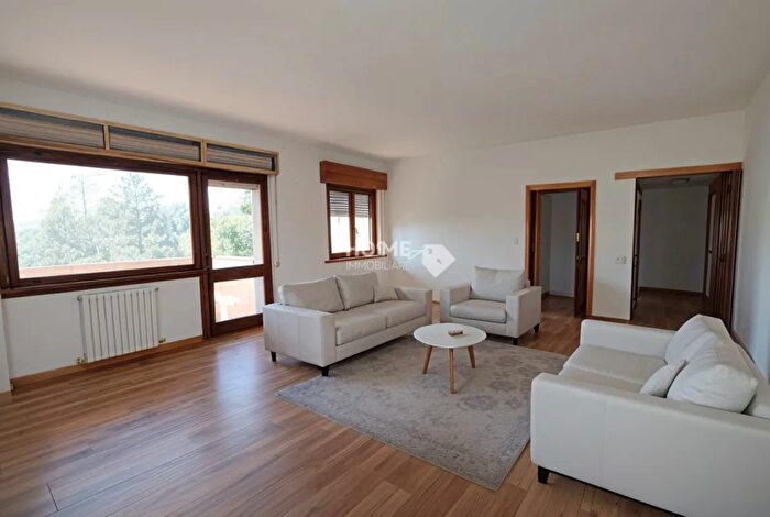 Appartamento con 5 locali in vendita in Macerata