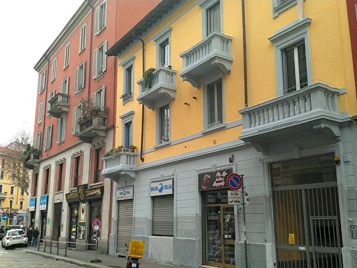 Appartamento monolocale in affitto in Via Tagliamento, Lodi Brenta, Milano