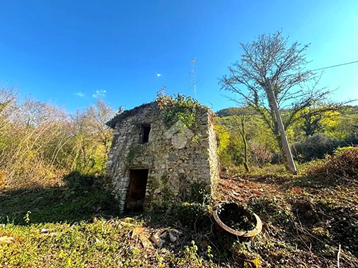 Casa monolocale in vendita in Contrada Cagnano, Subiaco
