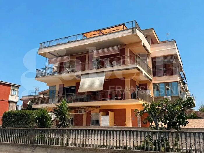 Appartamento bilocale in vendita in Via Bologna, Ardea