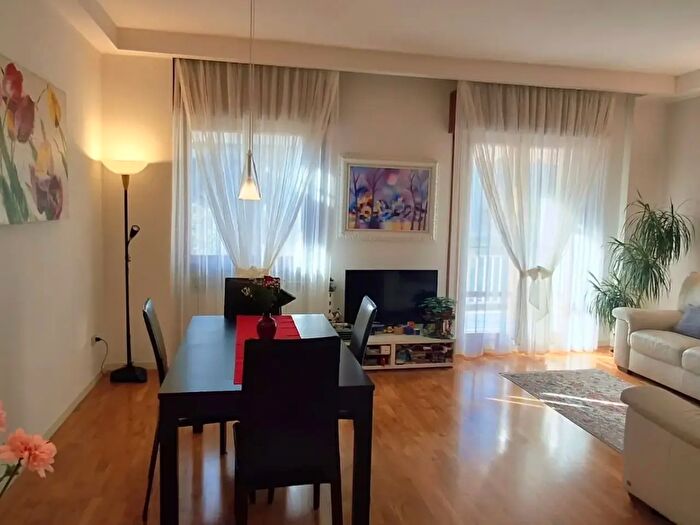 Appartamento quadrilocale in vendita in Via Ugo Bassi, San Benedetto Del Tronto