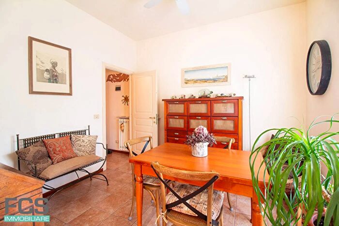 Appartamento quadrilocale in vendita in Monastero, Noli